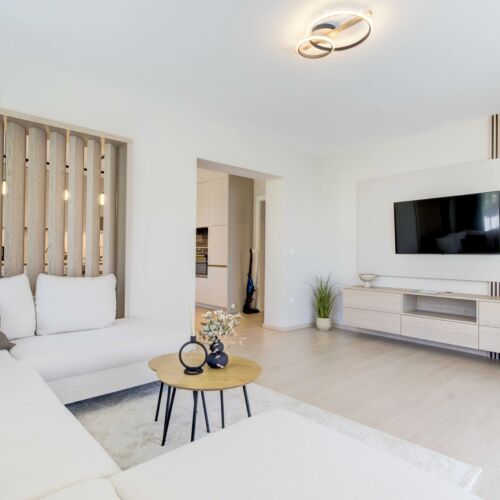 Apartament premium la parter pentru 6 pers. (se inchirieaza doar integral)