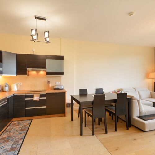 Apartament 4-osobowy Przyjazny podróżom rodzinnym częściowy z widokiem na morze z 2 pomieszczeniami sypialnianymi