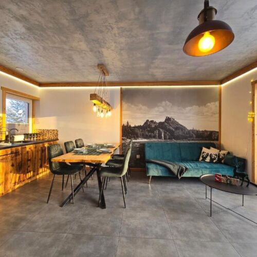 Casă de vacanță pentru 8 pers. (se inchirieaza doar integral)