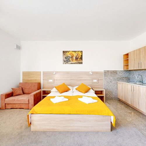 Junior  Suita s manželskou posteľou s 1 spálňou (s možnosťou prístelky)