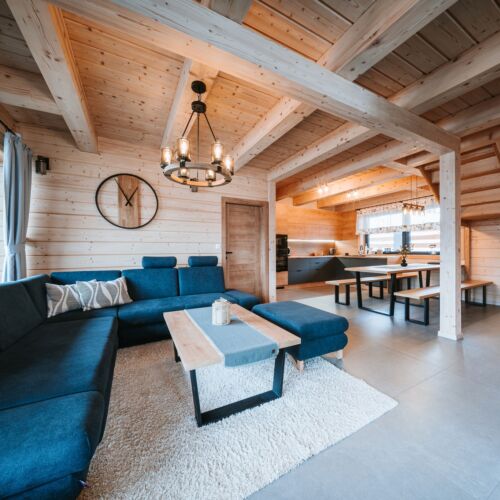 Familie Hütte mit Aussicht auf die Berge