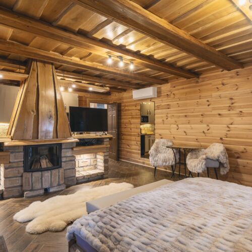 Whole House Premium Chalet for 2 Persons