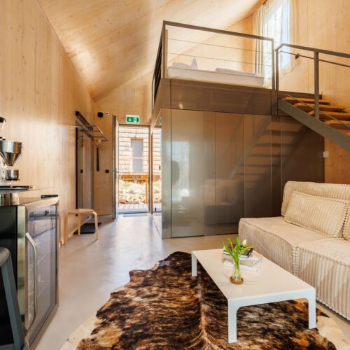 Bungalow pentru 4 pers. (se inchirieaza doar integral)