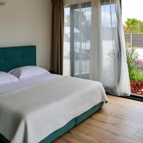 Casă de vară pentru 8 pers. (se inchirieaza doar integral)