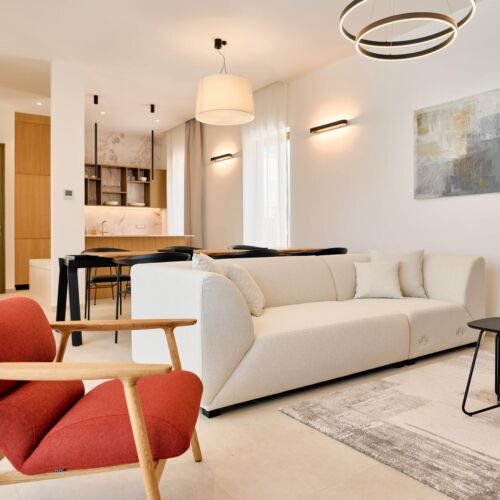 Casă de vară pentru 6 pers. (se inchirieaza doar integral)