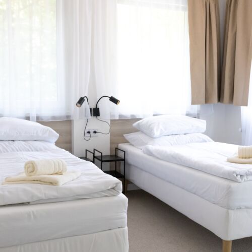 Standard Balcony Twin Room