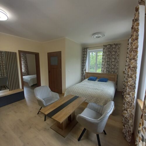 Pokój 4-osobowy Tourist z łazienką