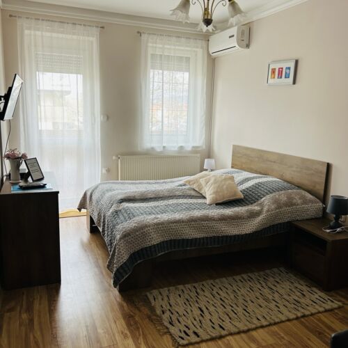 City View Upstairs 1-Room Apartment for 2 Persons