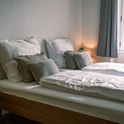 Apartament cu baie cu bucătărie proprie pentru 2 pers. (se inchirieaza doar integral)