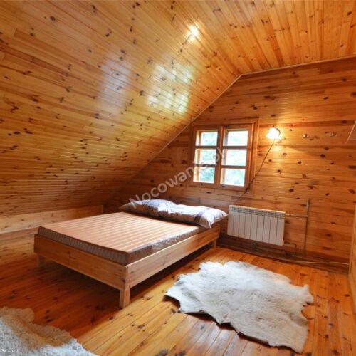 Domek drewniany 8-osobowy z aneksem kuchennym z widokiem na ogród (możliwa dostawka)