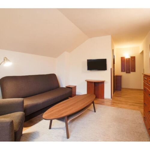 Mountain View Garden View 3-Room Apartment for 6 Persons