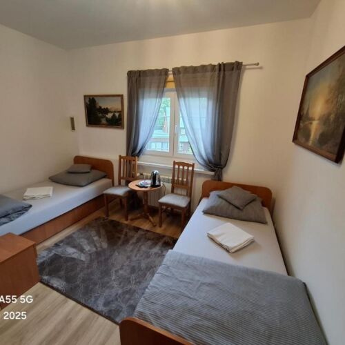 Pokój 2-osobowy na piętrze z łazienką