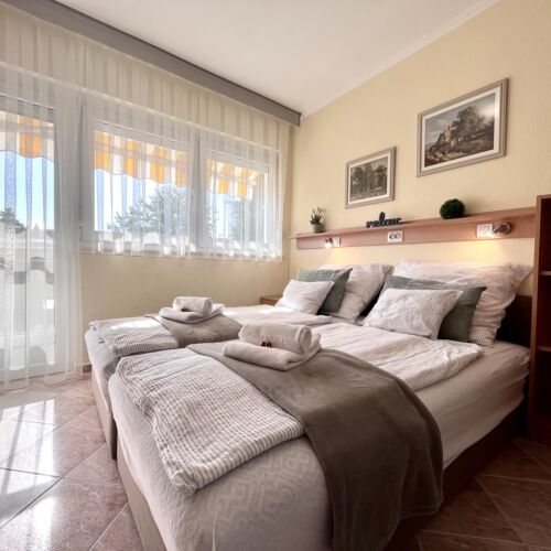 Apartament la etaj cu aer condiționat cu 1 camera pentru 2 pers.