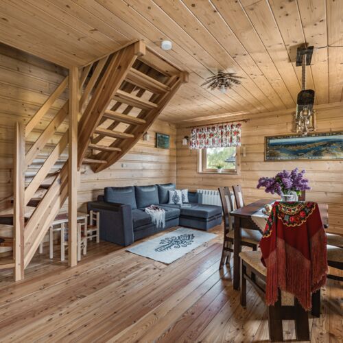 Forest View Mountain View Chalet for 8 Persons