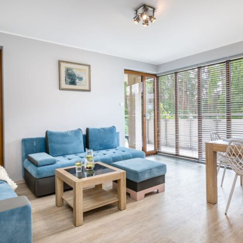 2-Zimmer-Apartment für 6 Personen mit Balkon und Klimaanlage