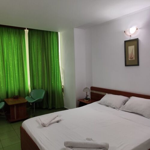 Standard Doppelzimmer mit Aussicht auf die Stadt