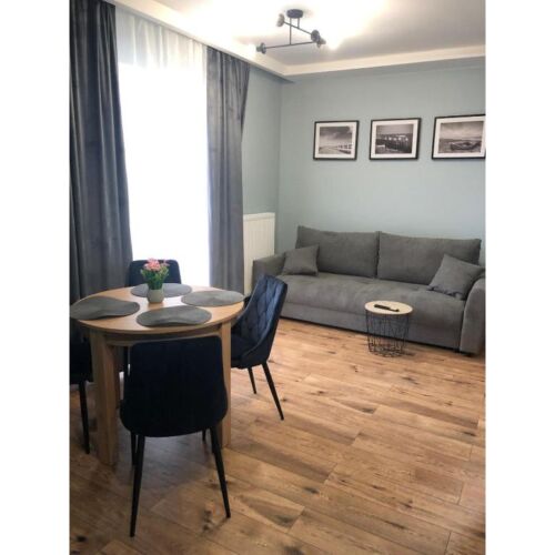 Apartament 4-osobowy z 2 pomieszczeniami sypialnianymi