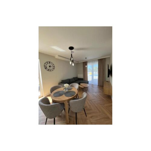 Apartament 4-osobowy z 2 pomieszczeniami sypialnianymi