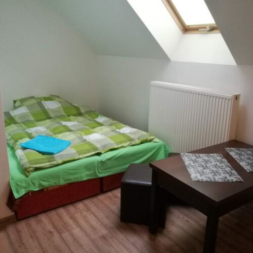 Pokój 2-osobowy na poddaszu Classic