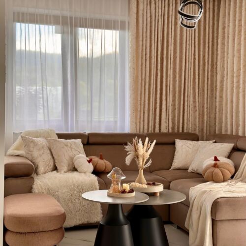 Apartament exclusive la parter cu 3 camere pentru 9 pers.