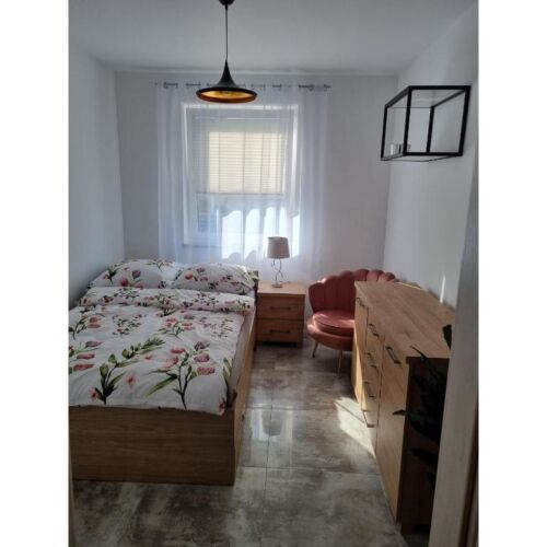 Apartament 4-osobowy z 2 pomieszczeniami sypialnianymi