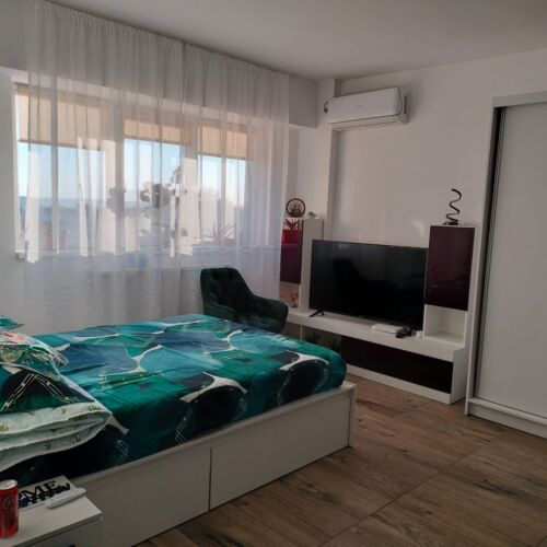 Suita la etaj cu aer condiționat cu 1 camera pentru 2 pers.