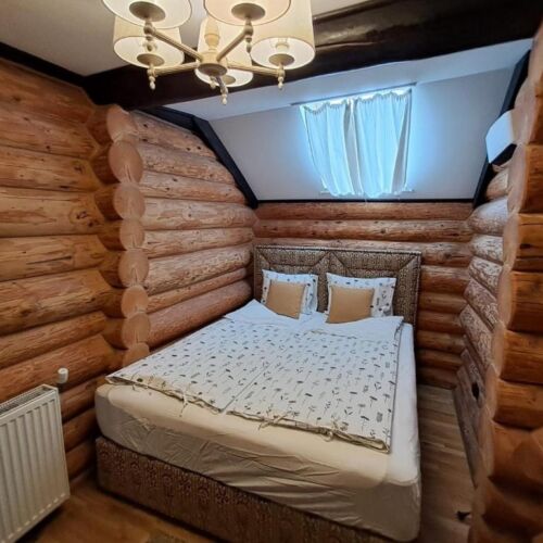 Camera dubla economy