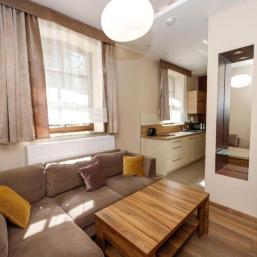 Apartament 4-osobowy na parterze z aneksem kuchennym z 2 pomieszczeniami sypialnianymi