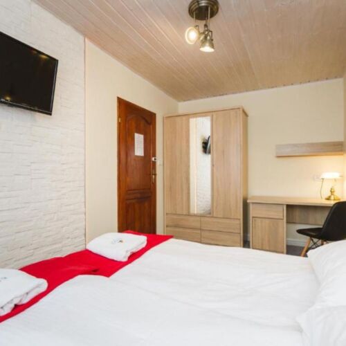 Apartament 4-osobowy z 2 pomieszczeniami sypialnianymi