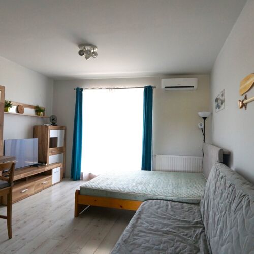Silver 1-Room Family Apartment for 4 Persons