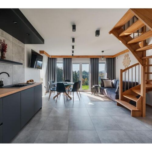 Vilă premier cu vedere spre pădure pentru 6 pers. (se inchirieaza doar integral)