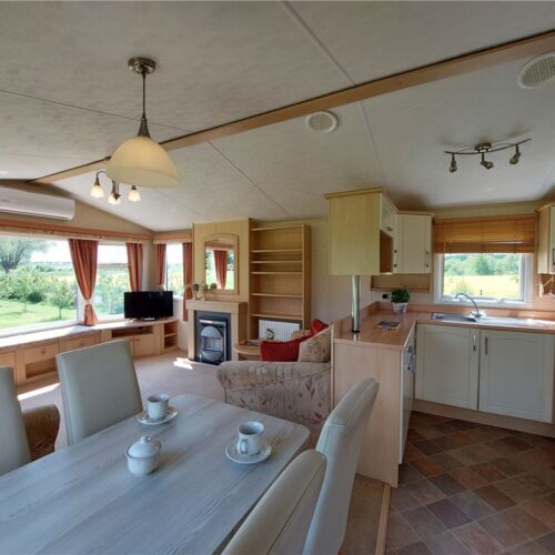 Cabană pentru 5 pers. (se inchirieaza doar integral)