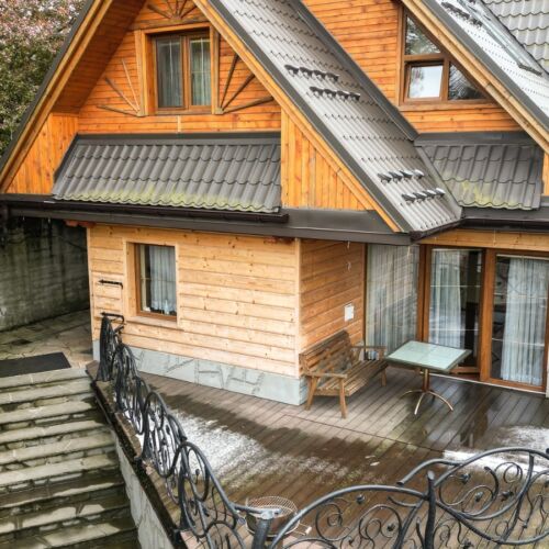 Apartament 4-osobowy z 2 pomieszczeniami sypialnianymi