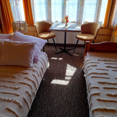 Standard Pokoj pro 3 os. na poschodí