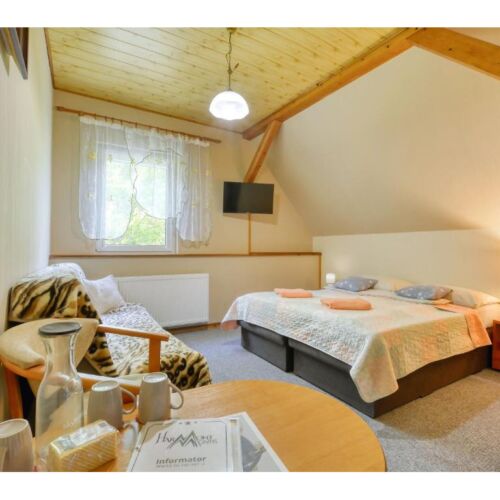 Pokój 3-osobowy tV z płaskim ekranem z łazienką