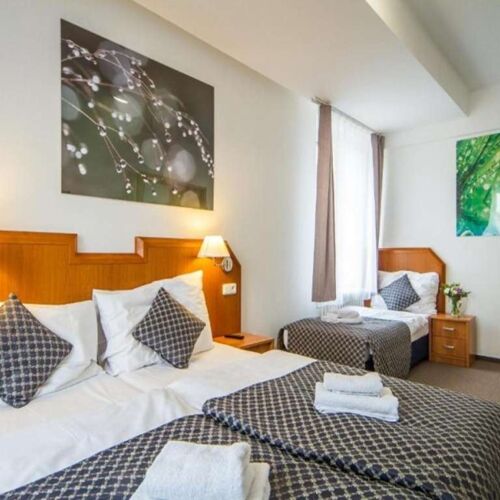 1-Room Family Apartment for 5 Persons