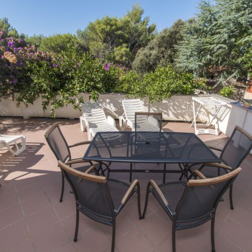 Apartament 4-osobowy z klimatyzacją na parterze z 2 pomieszczeniami sypialnianymi