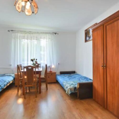 Apartament 4-osobowy z 2 pomieszczeniami sypialnianymi