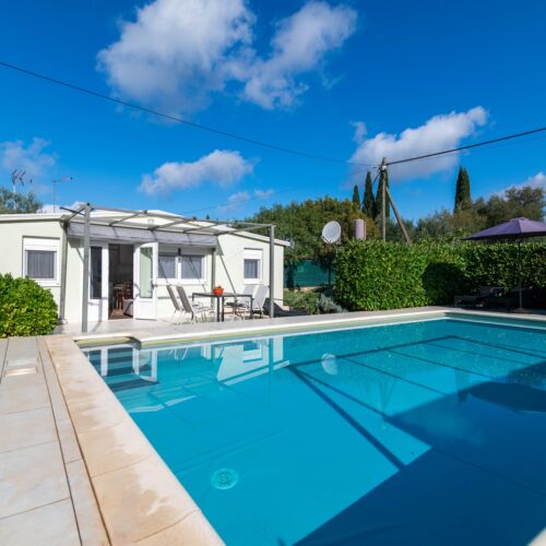 4-Room Air Conditioned Apartment for 10 Persons with Terrace K-24903