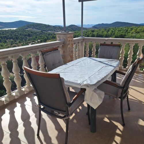 Apartament 4-osobowy z klimatyzacją z widokiem na morze z 2 pomieszczeniami sypialnianymi A-24934-b