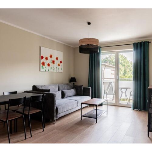 Apartament 4-osobowy Family z balkonem z 1 pomieszczeniem sypialnianym