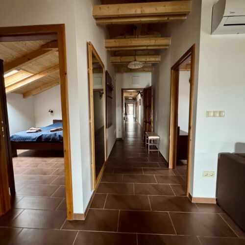 Panorama 3-Zimmer-Apartment für 6 Personen mit Aussicht auf den Wald (Zusatzbett möglich)