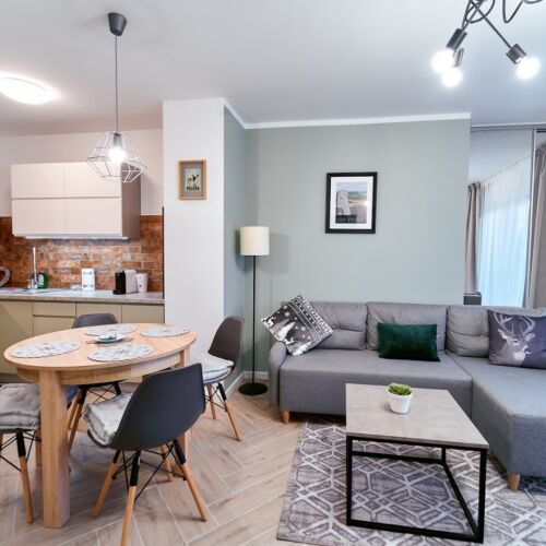 Apartament 4-osobowy z 2 pomieszczeniami sypialnianymi