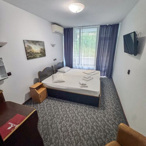 Camera twin economy superior