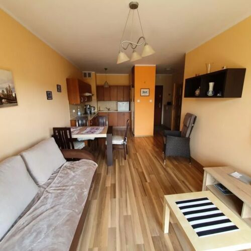 Apartament 4-osobowy z 2 pomieszczeniami sypialnianymi
