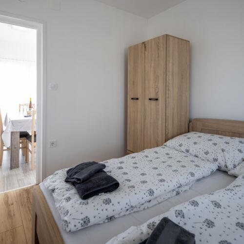 Holiday Homes (3) - House for 6 Persons