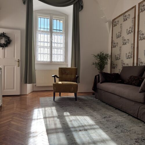 Apartament 4-osobowy na piętrze Art