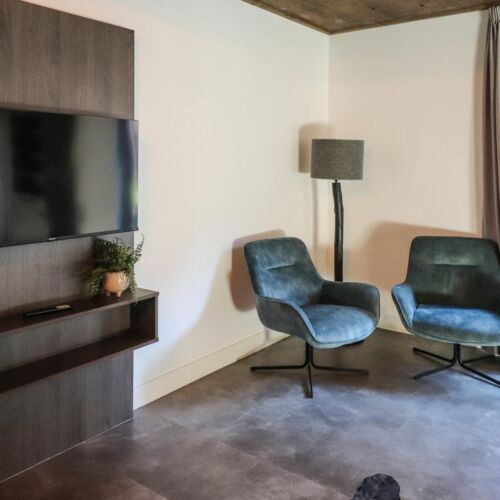 Casă de vară pentru 8 pers. (se inchirieaza doar integral)