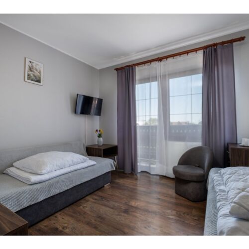 Pokój 3-osobowy z balkonem z klimatyzacją