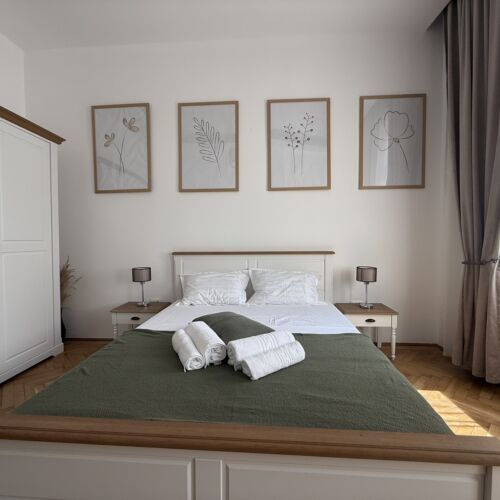 Apartament 4-osobowy Art Tourist z 2 pomieszczeniami sypialnianymi